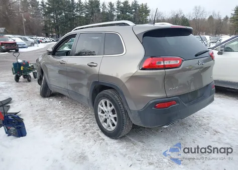 2018 Jeep Cherokee Latitude Plus 4X4 z USA, uszkodzony, nr VIN 1C4PJMLX3JD570841